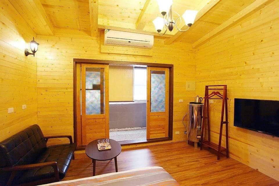 Dream Lake Tainan Exterior foto